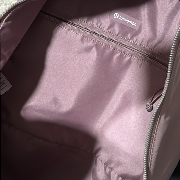 Lululemon City Adventurer backpack - 20L - Picture 5 of 5